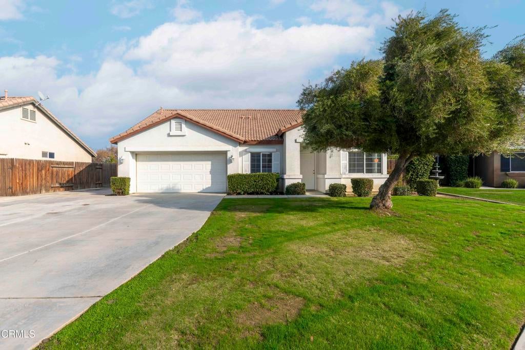 Photo of Listing #V1-27096