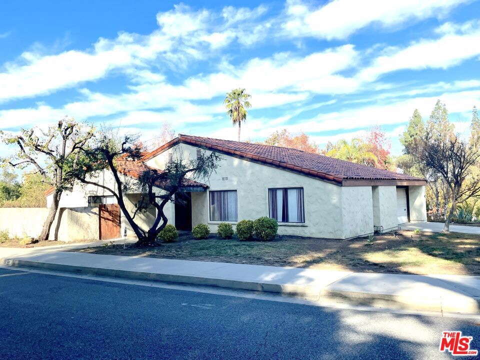 Photo of Listing #24470747