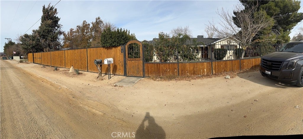 Photo of Listing #DW24247384