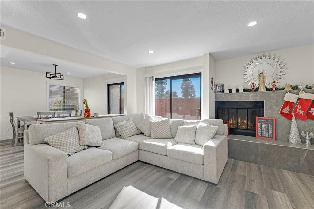 Photo of Listing #SR24247184