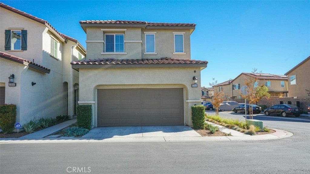 Photo of Listing #IV24247464