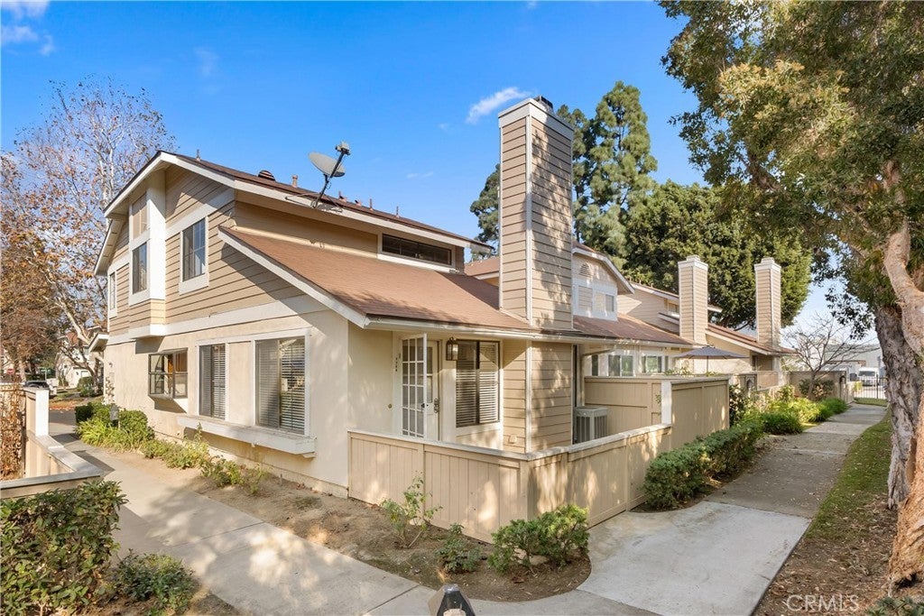 Photo of Listing #OC24247965