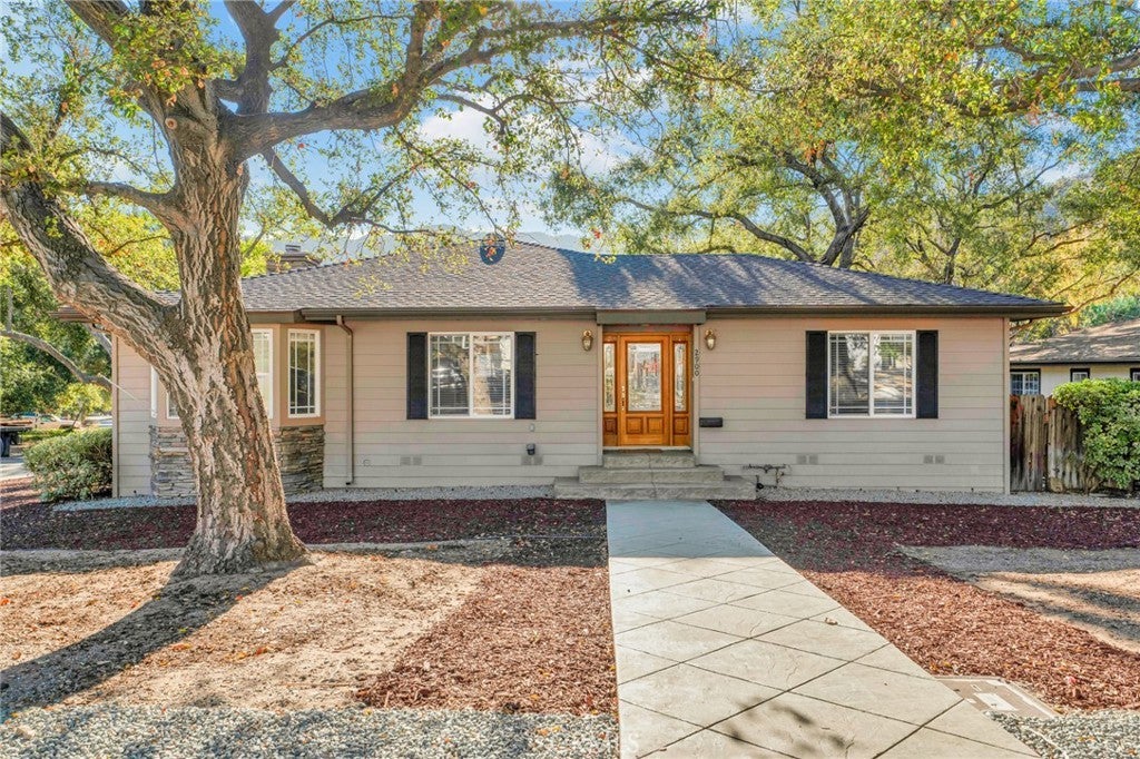 Photo of Listing #BB24247232