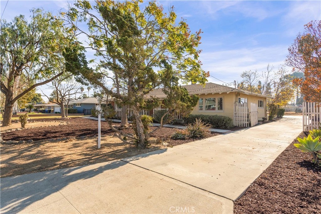 Photo of Listing #SW24248198