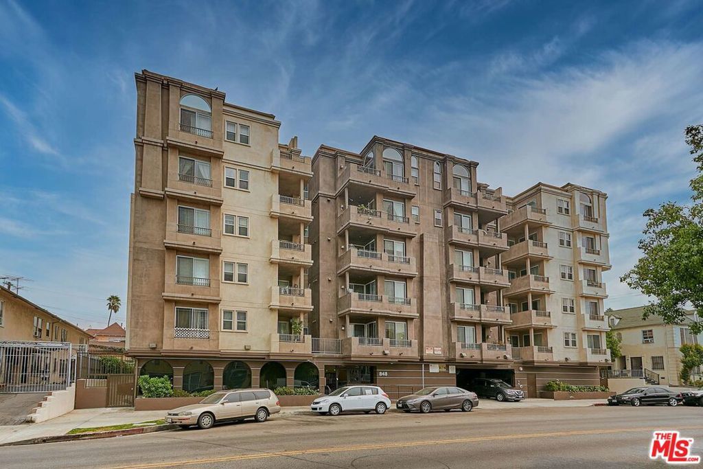 Photo of Listing #24471455