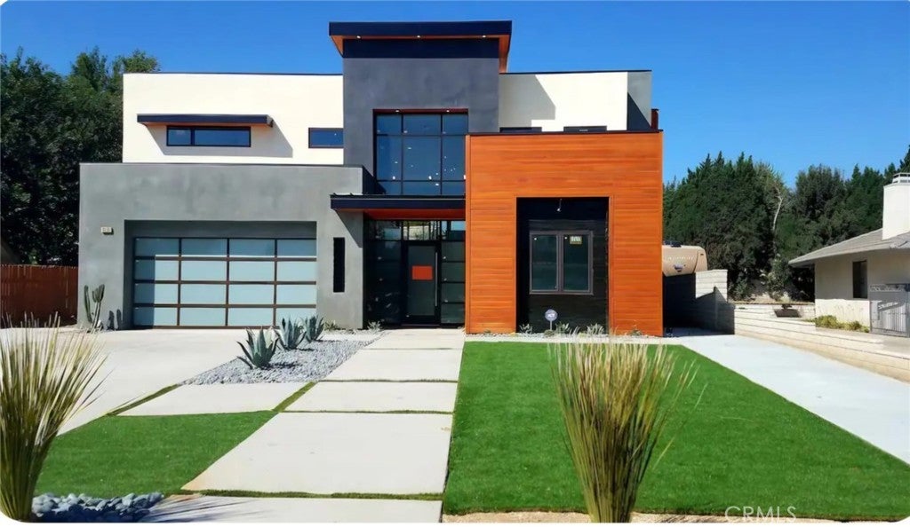 Photo of Listing #SW24245969