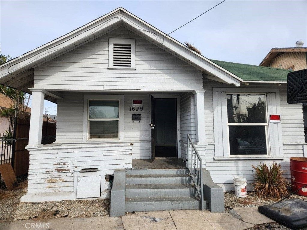 Photo of Listing #DW24249431