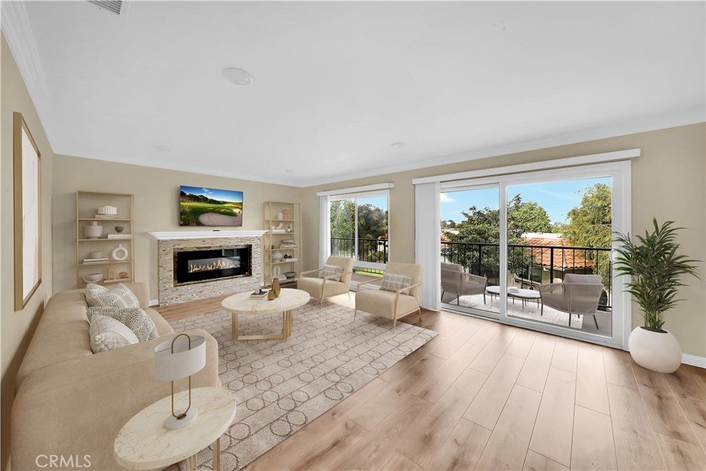 Photo of Listing #OC24247243