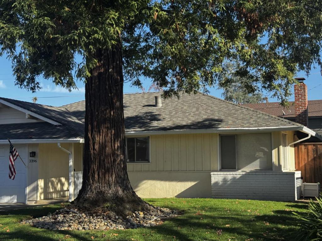 Photo of Listing #ML81988630