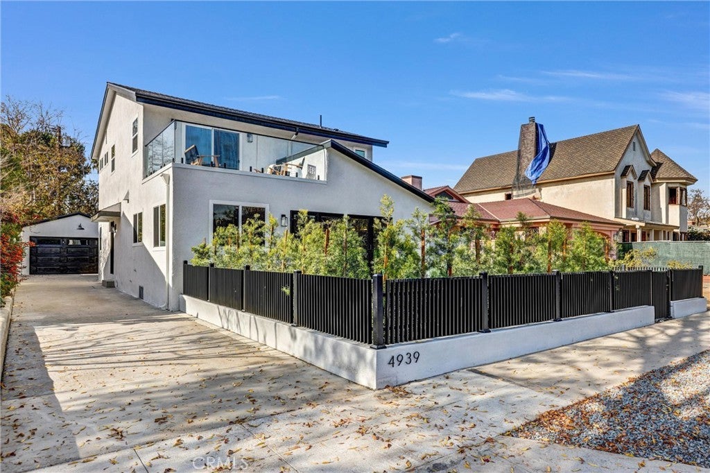 Photo of Listing #OC24246979