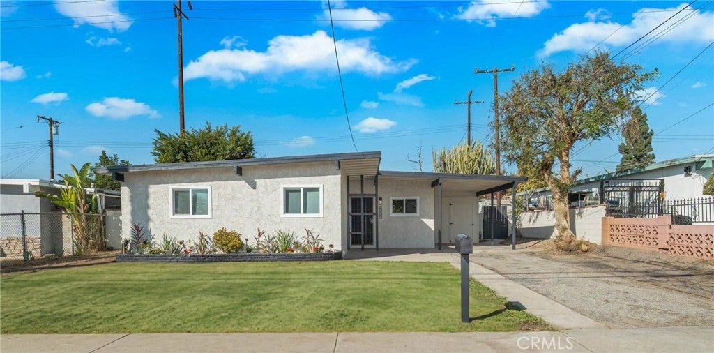 Photo of Listing #IV24251318