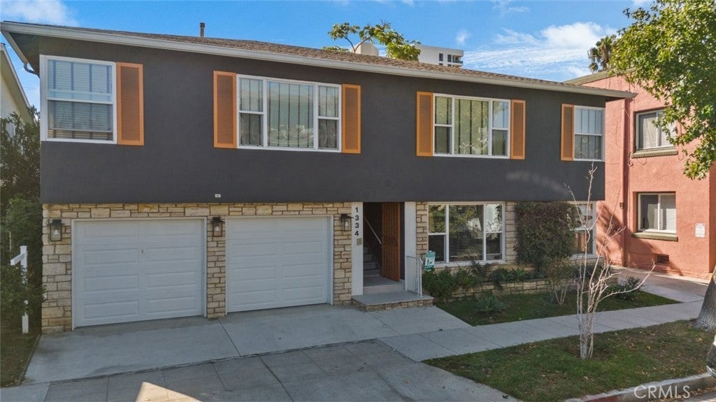 Photo of Listing #CV24244350