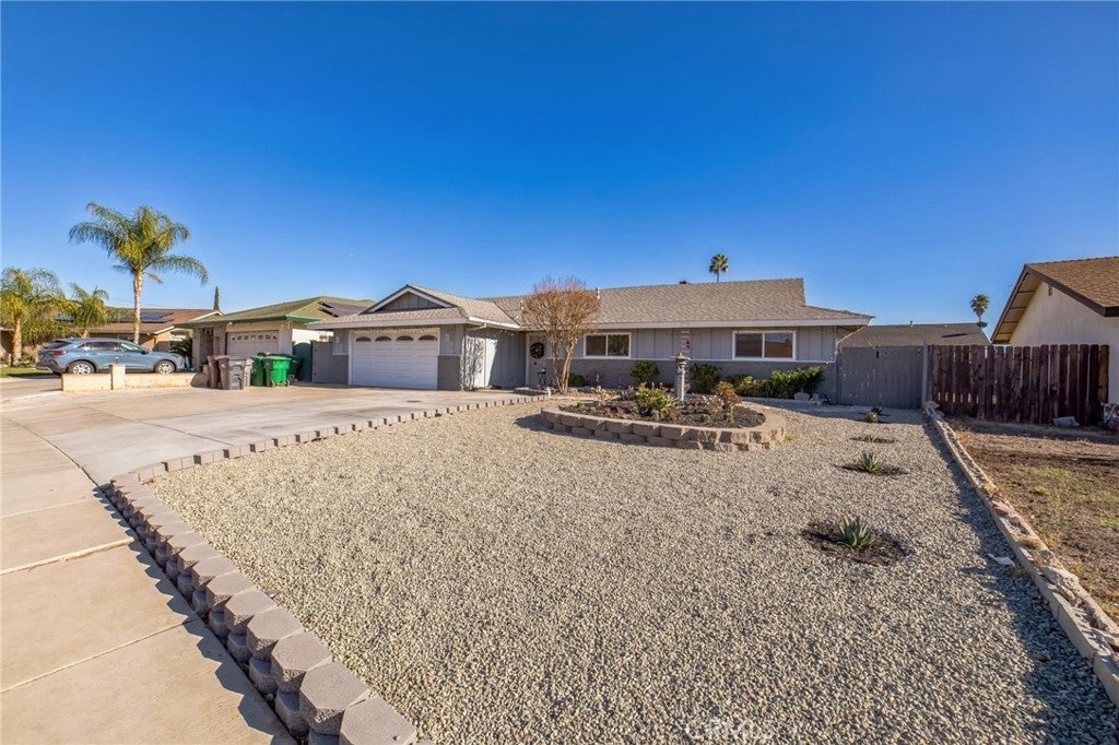 Photo of Listing #PW24251543