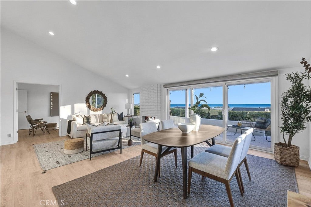 Photo of Listing #OC24252100