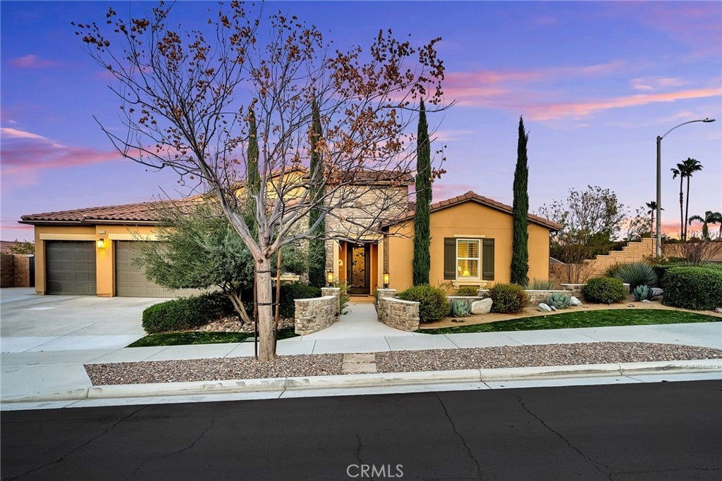 Photo of Listing #IV24252155