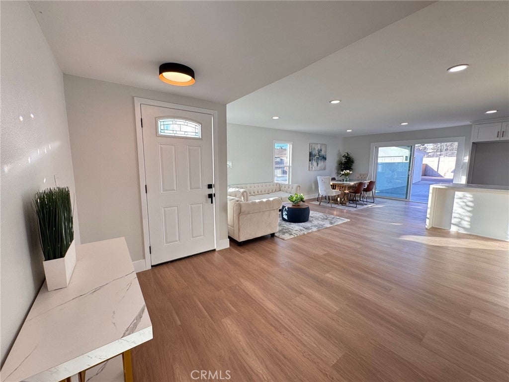 Photo of Listing #OC24252349