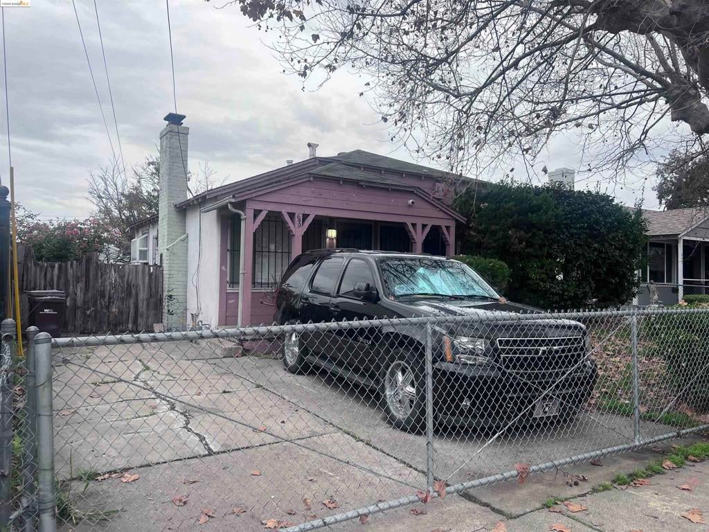 Photo of Listing #41080936