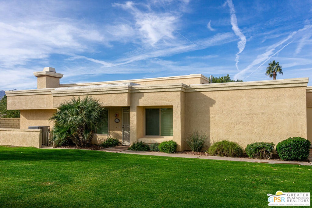 Photo of Listing #24474065