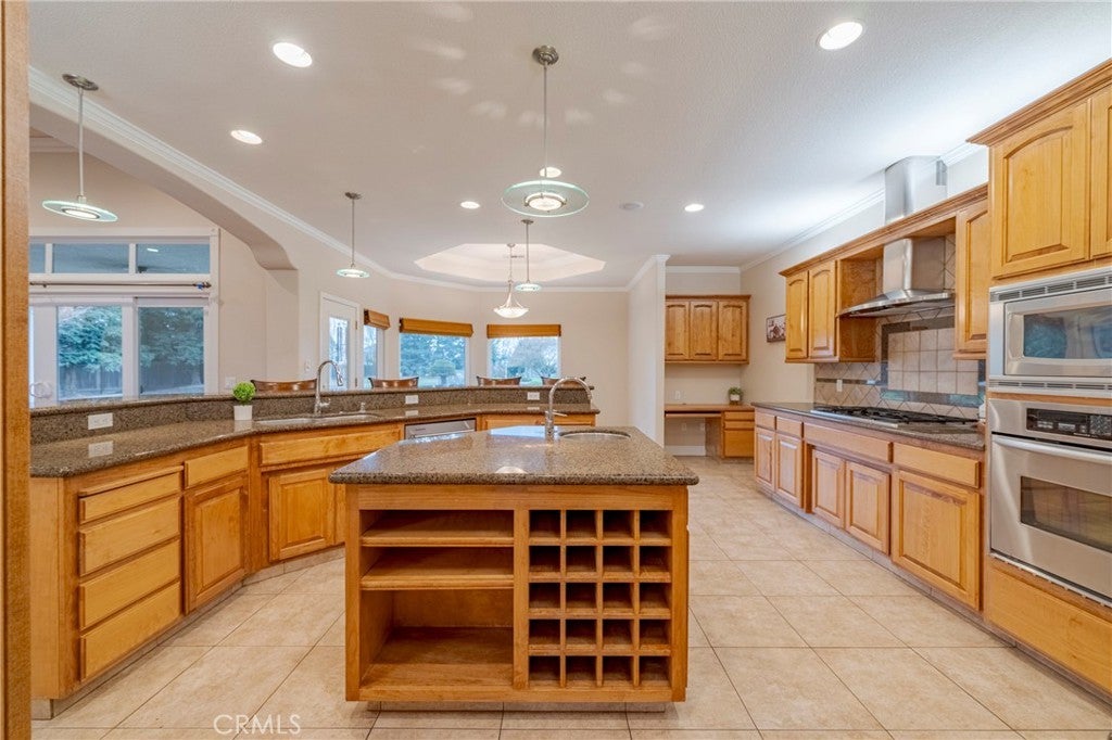 Photo of Listing #MC24253373