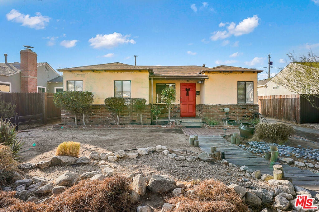 Photo of Listing #24473597