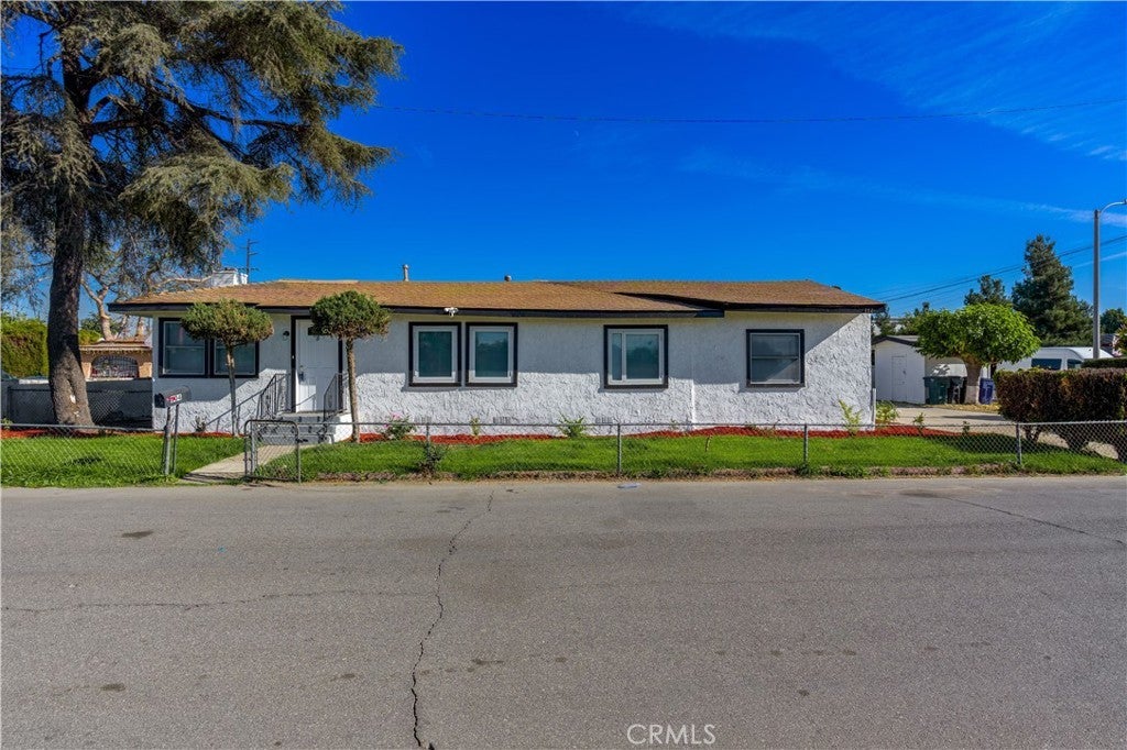 Photo of Listing #CV24254018