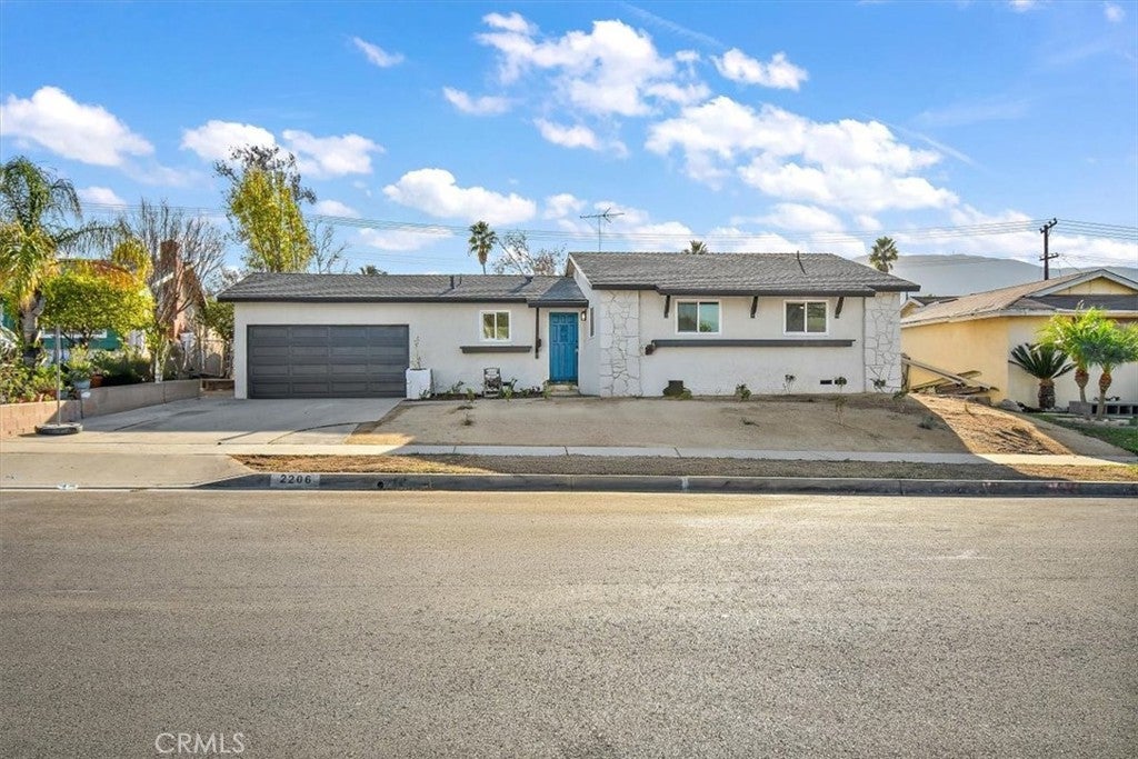 Photo of Listing #CV24254064