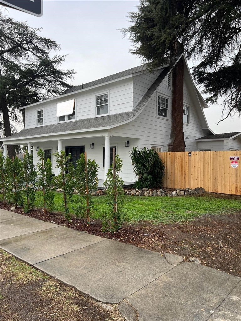 Photo of Listing #DW24254244