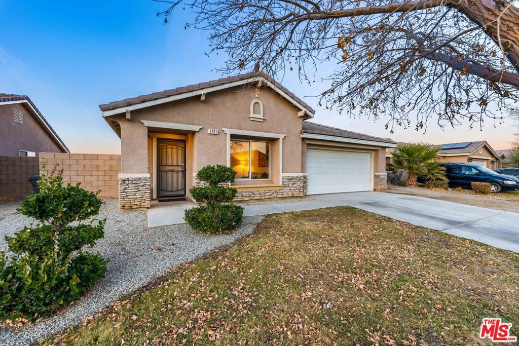 Photo of Listing #24474601