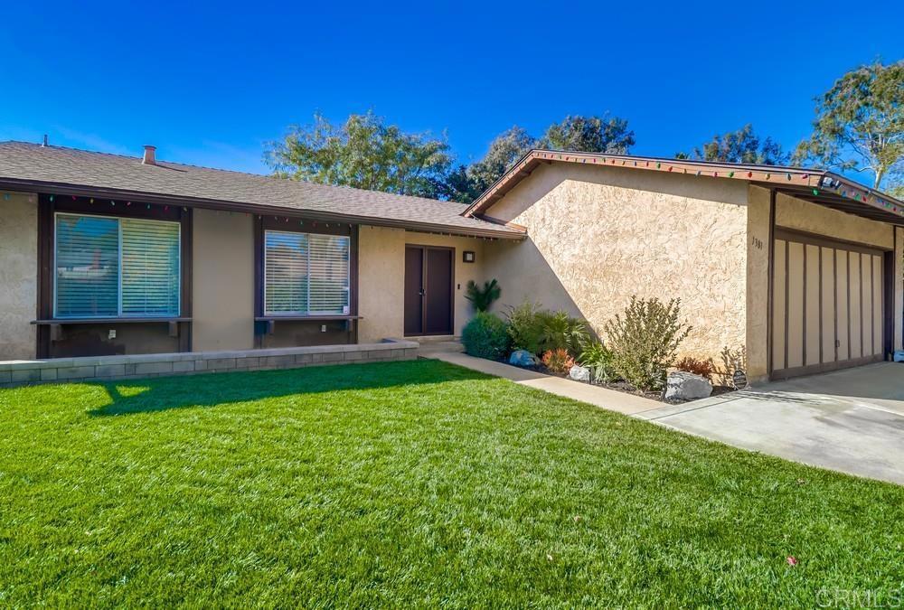 Photo of Listing #PTP2407747