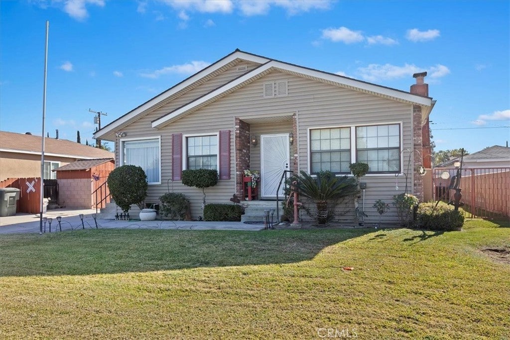 Photo of Listing #IV24254284