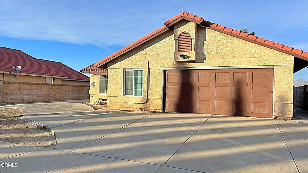 Photo of Listing #V1-27277