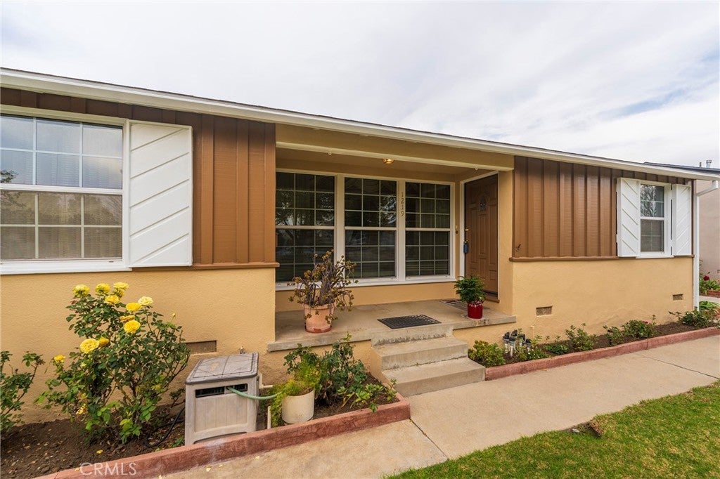 Photo of Listing #PW24254869