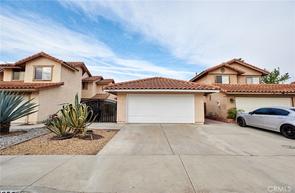 Photo of Listing #CV24251662