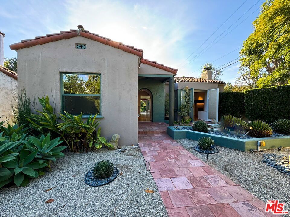 Photo of Listing #24466143