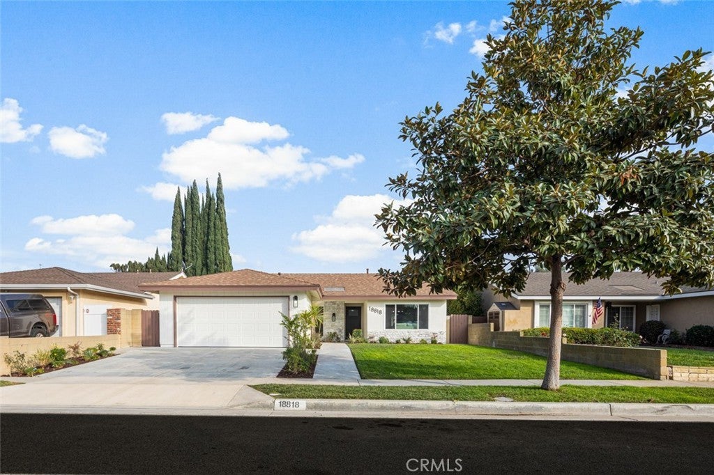 Photo of Listing #OC24255209