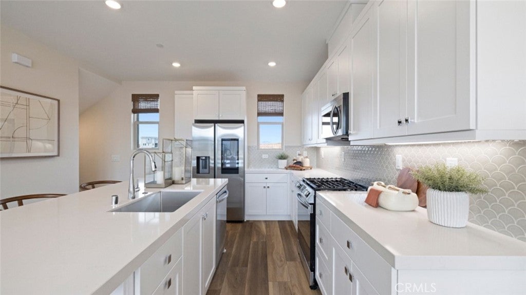 Photo of Listing #OC24255505