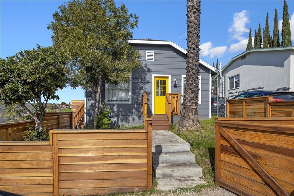 Photo of Listing #MB25000040