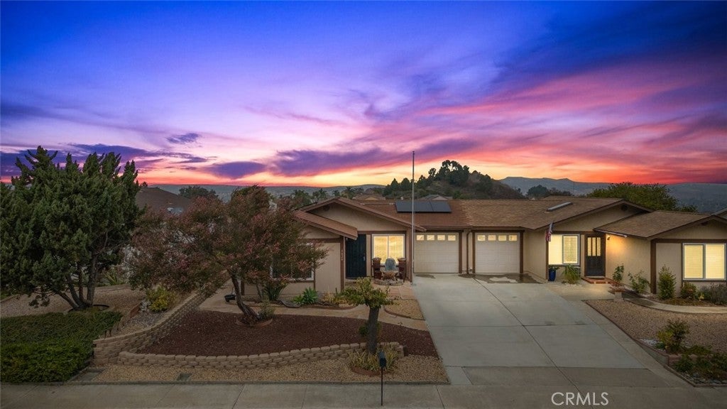 Photo of Listing #SW24255440