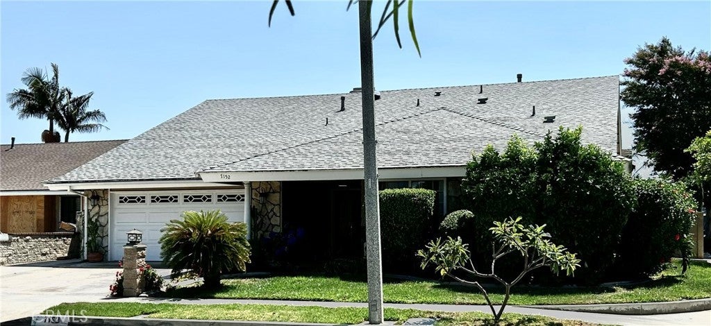 Photo of Listing #OC25000382