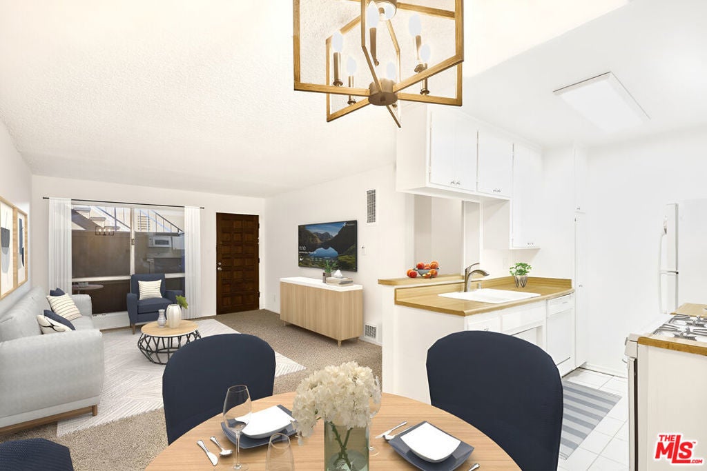 Photo of Listing #25475561