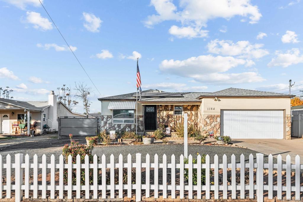 Photo of Listing #250000093SD