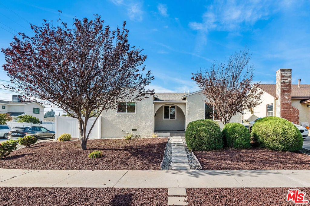 Photo of Listing #25475487