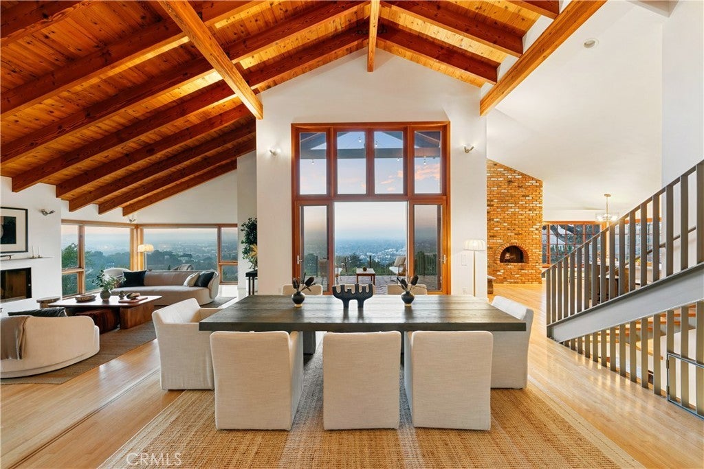 Photo of Listing #SR25000926