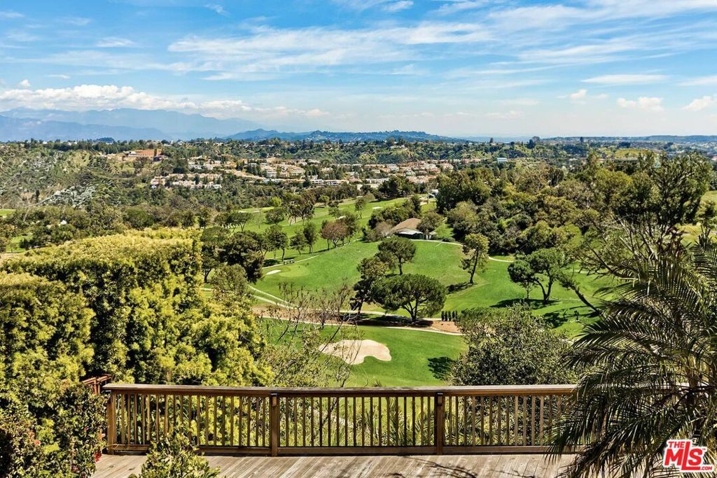 Photo of Listing #25475985