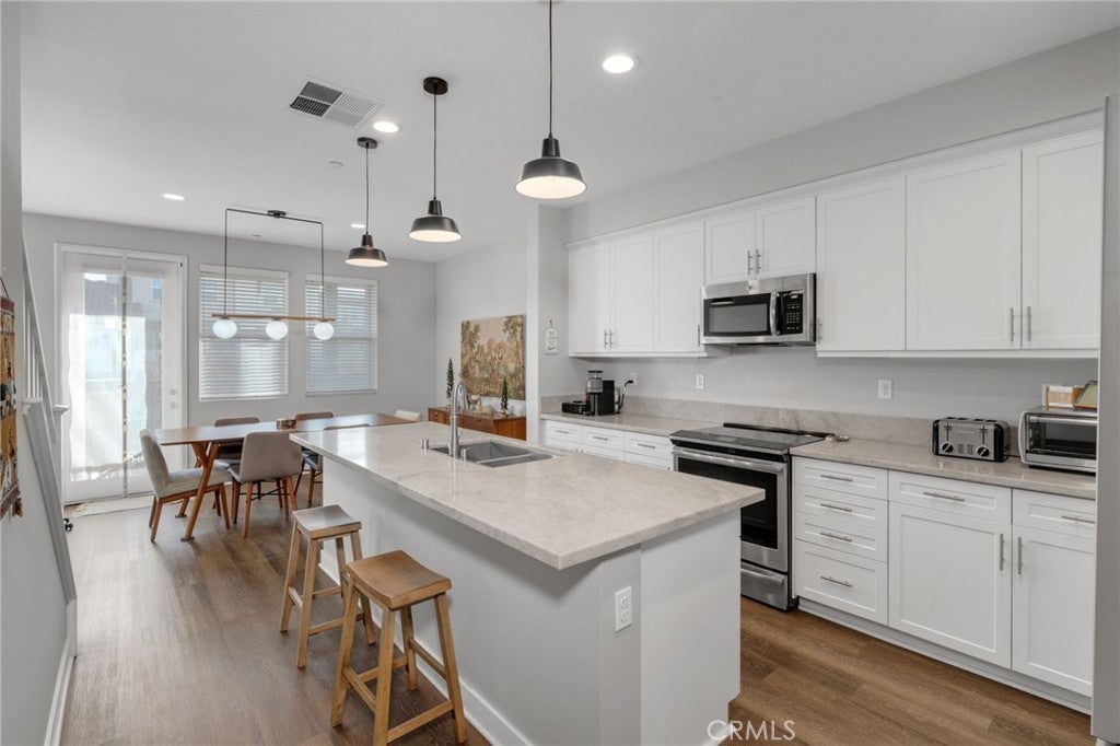 Photo of Listing #RS25001041