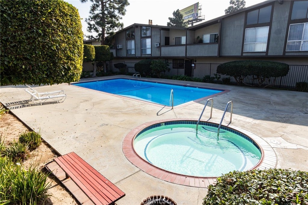 Photo of Listing #PW25001202