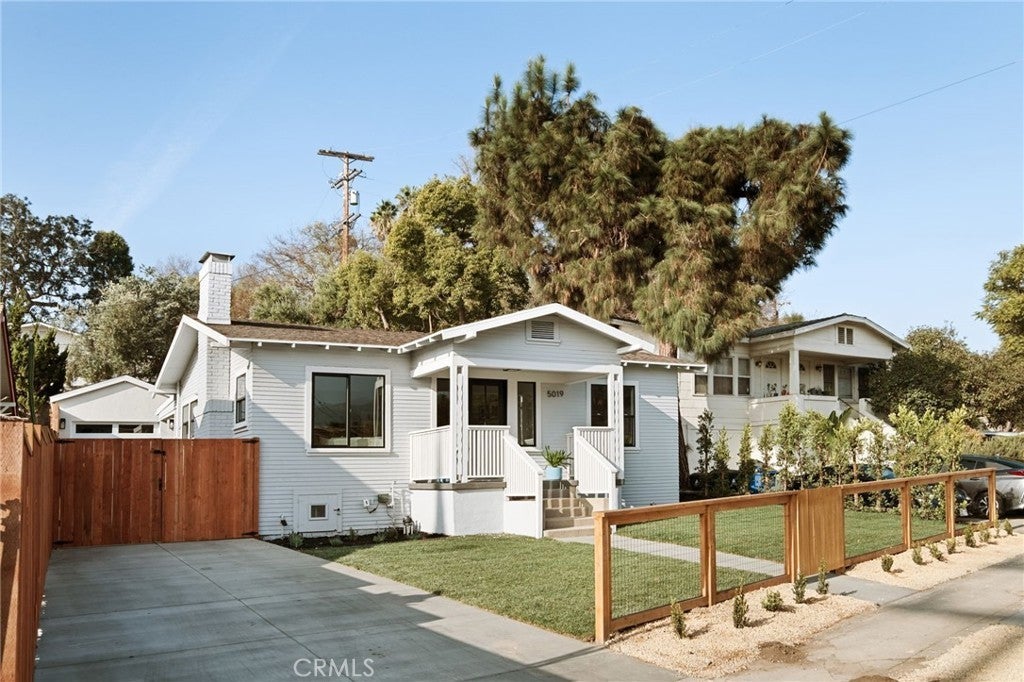 Photo of Listing #CV25000752