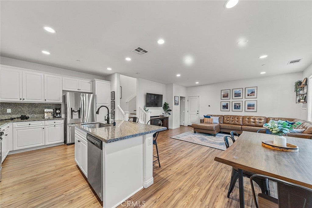 Photo of Listing #OC24255012