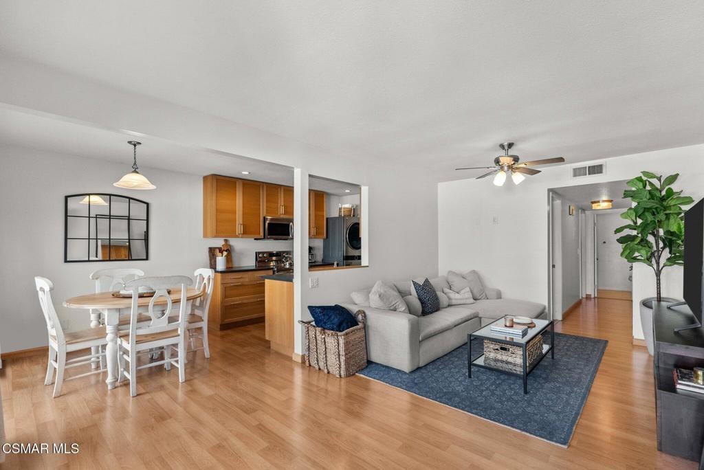 Photo of Listing #225000046