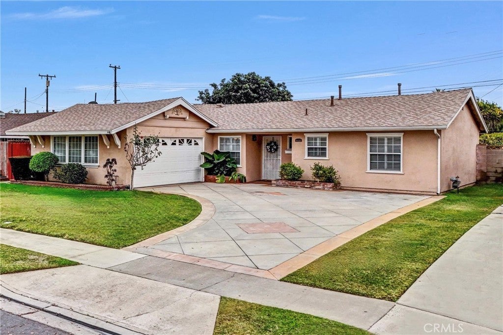 Photo of Listing #OC24247205